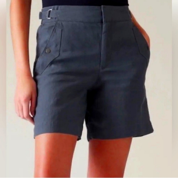 Athleta Pants - NWOT Athleta Voyager Linen Short Granite Blue. Size 4